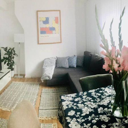 City Location- 2 Bedroom Apartment Лондон Екстер'єр фото