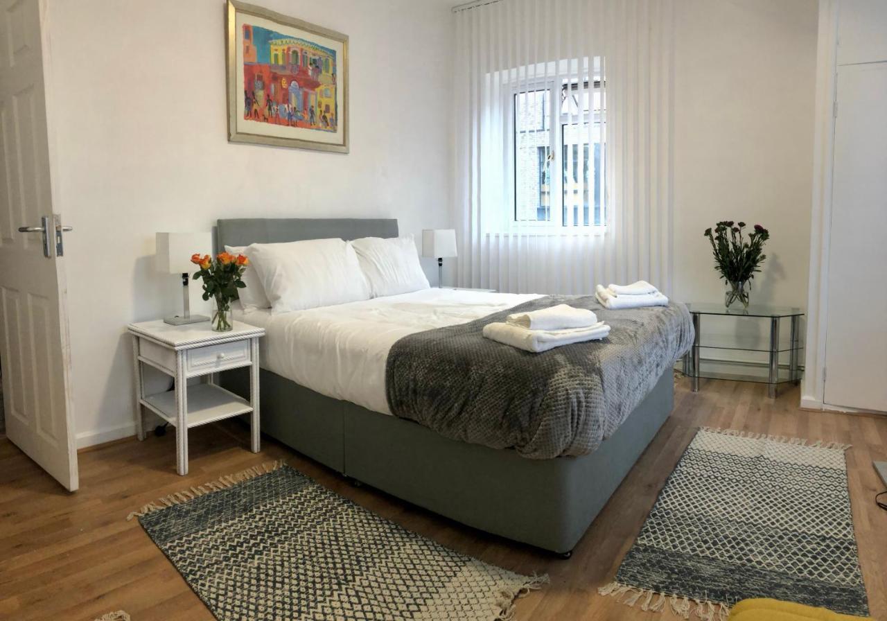 City Location- 2 Bedroom Apartment Лондон Екстер'єр фото