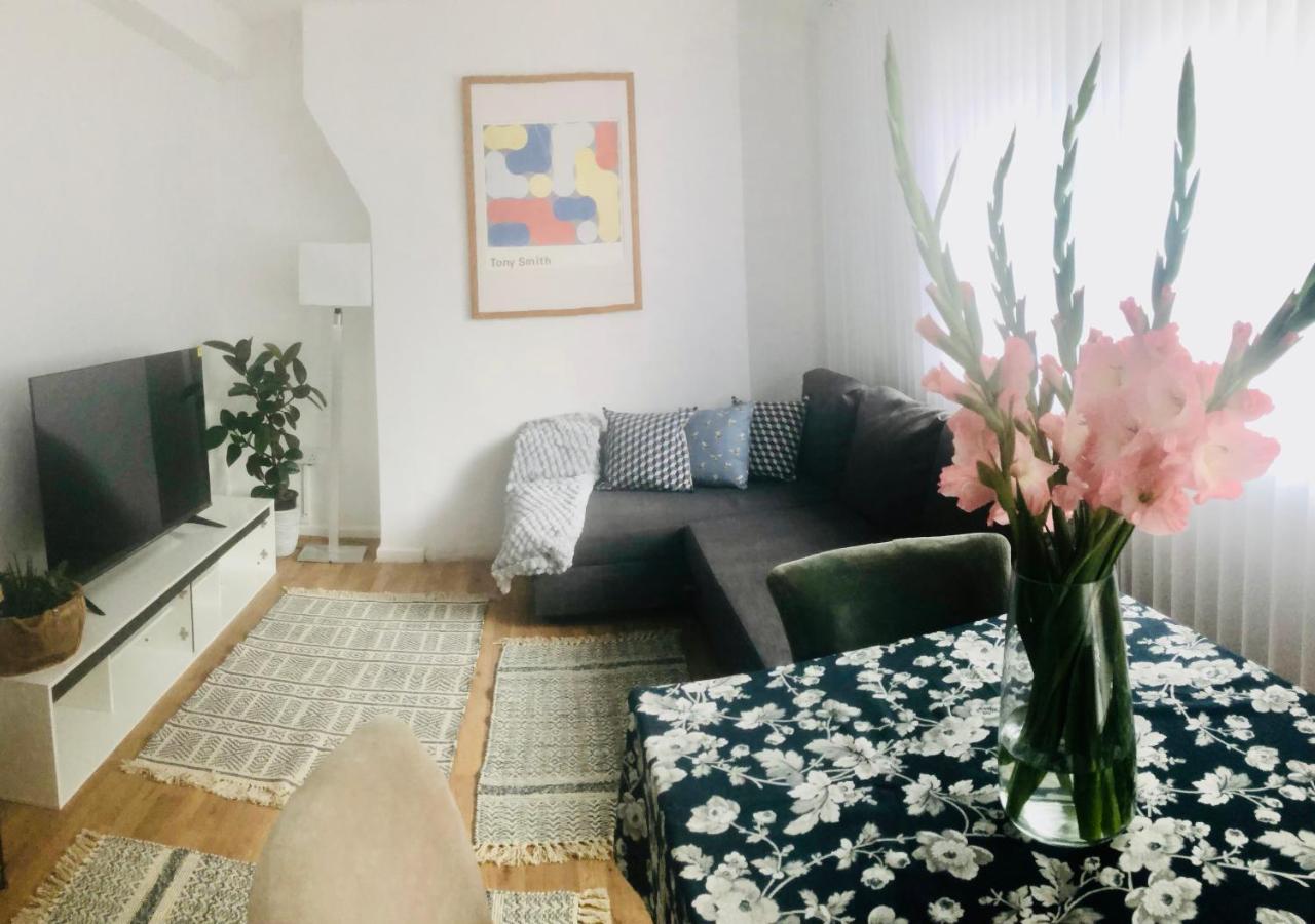 City Location- 2 Bedroom Apartment Лондон Екстер'єр фото